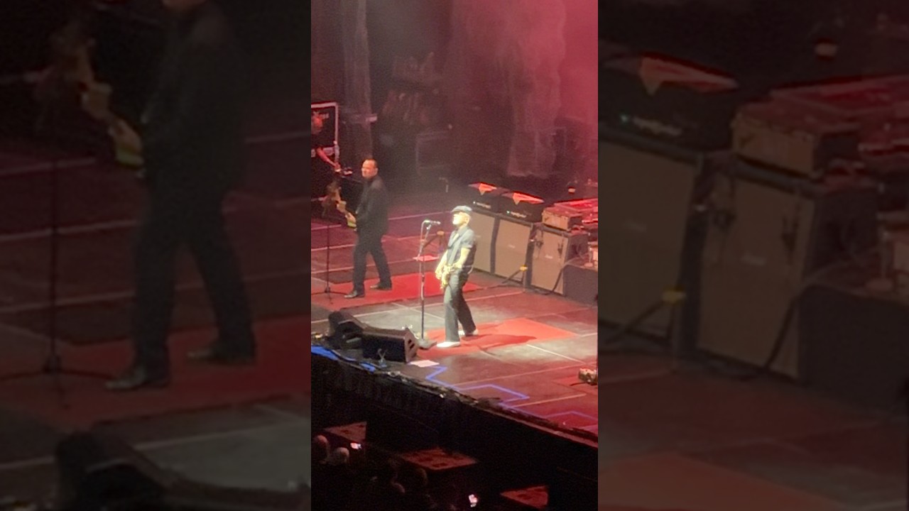 Social Distortion- Ring of Fire 🔥- Morrissey Opening Act
