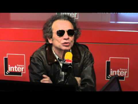 Philippe Manoeuvre : Rock'n'Folk, 50 ans et toutes ses dents ?